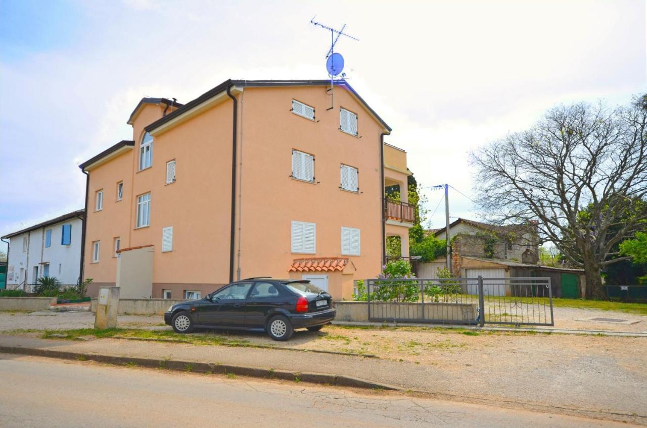Apartment Labinjan Porec Exterior photo